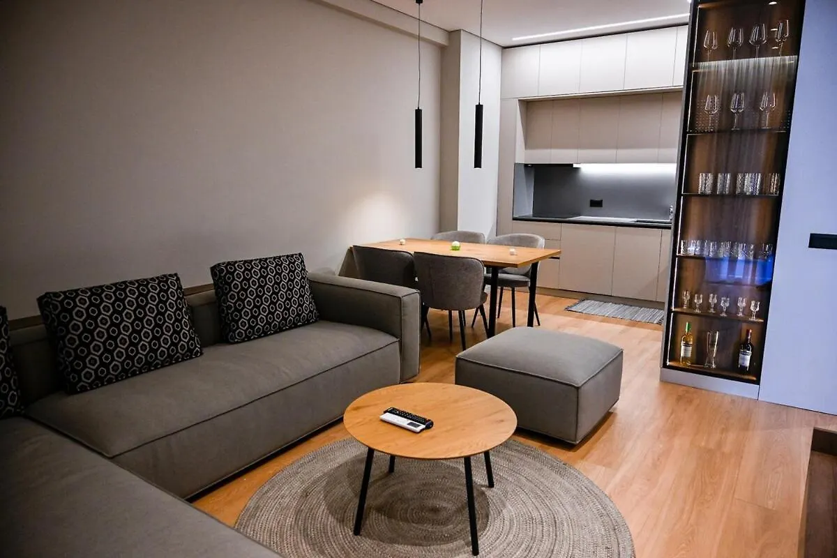 Comfort Stay 티라나 아파트